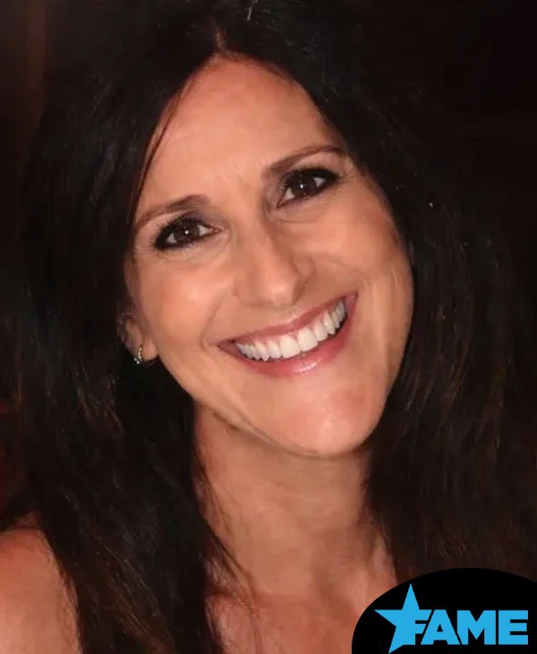 Erica Tracey Hirshfeld